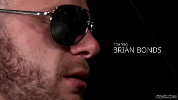 Bareback at a gay sexclub - Brian Bonds, Sean Harding